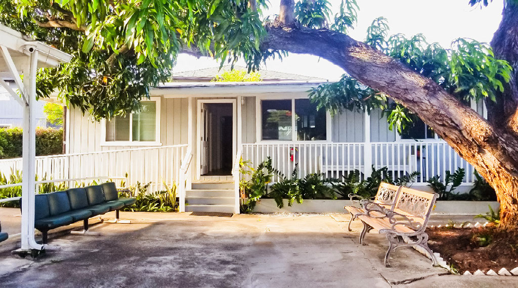 White porch and courtyard seating